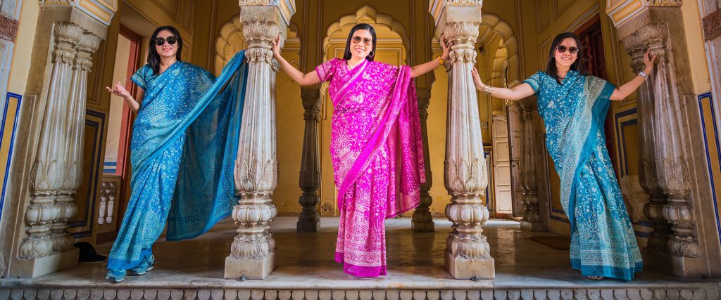 Jaipur,,India,-,February,22,,2018,:,Unidentified,Women,Tourist